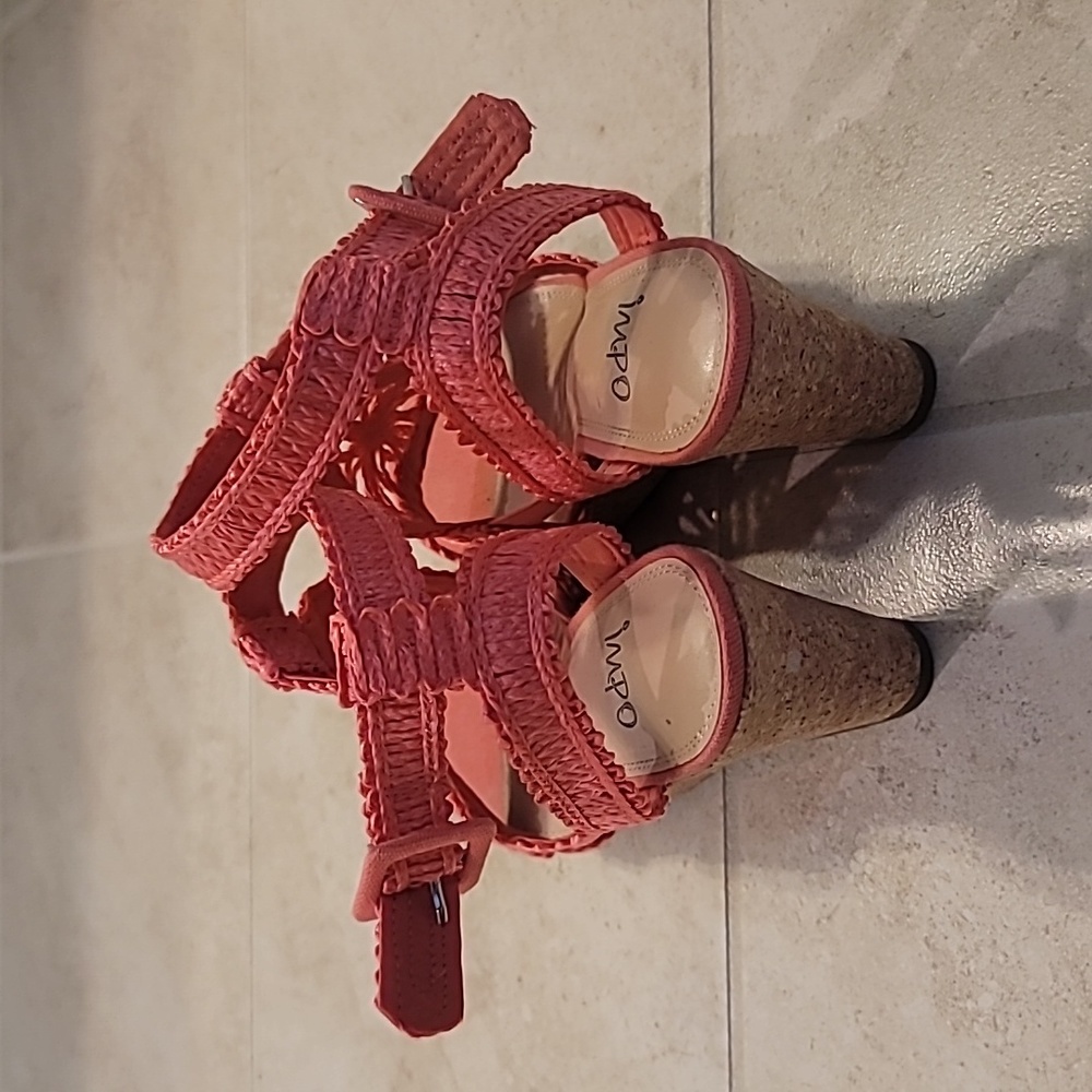 Sandals - Picture 3 of 3